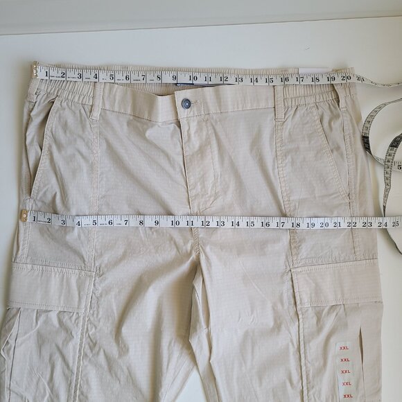 NWT Old Navy Women's Ripstop Cargo Pants XXL Stone Lt Khaki Tan Hiking Camping - Picture 3 of 6
